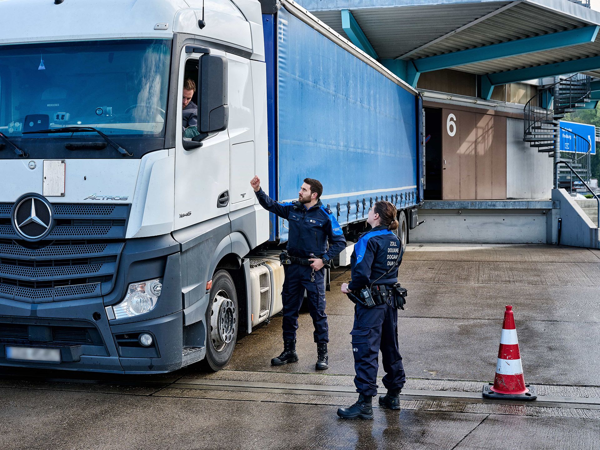 ‹4500› collaboratori